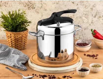 ÖZLİFE 300 6 LT DÜDÜKLÜ TENCERE